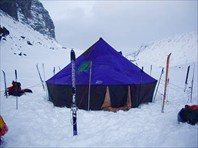 палатка в дол. р. Чивруай
